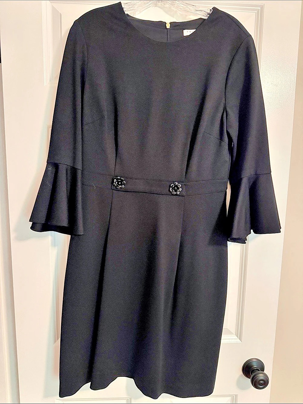 Trina Turk Black Flare Sleeve Midi Dress Size 10 Like New